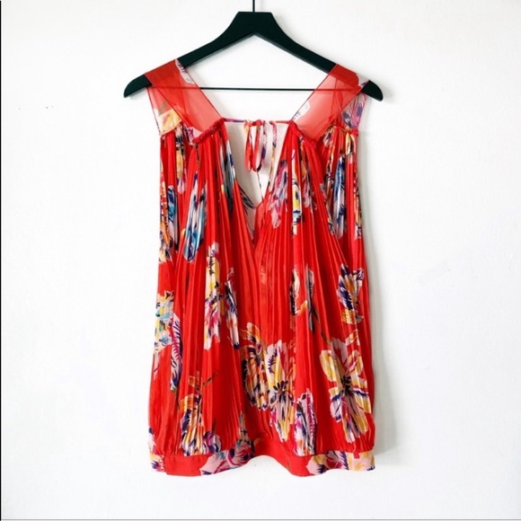 Free People Red Hibiscus Floral Sleeveless Top S - Picture 5 of 8
